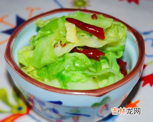 大头菜就是包菜吗,包菜和大头菜和卷心菜是一种东西吗？怎么区分?