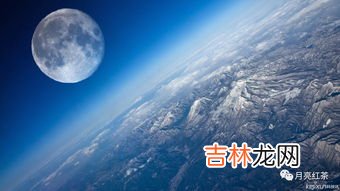 地球太阳月亮转动的关系是什么,地球，月亮，太阳它们运转的关系？