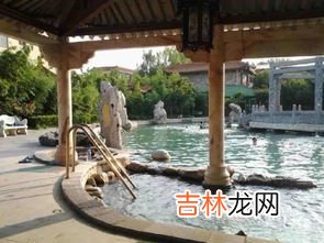温泉私汤可以在水里做吗,想去泡私密温泉,两个人的那种,但是朋友说泡温泉不卫生,谁都泡。。是么。。?怎么避免和消毒?