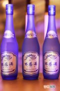 白酒几种香型的区别是什么,白酒中的浓香型、还有什么香型的区别？