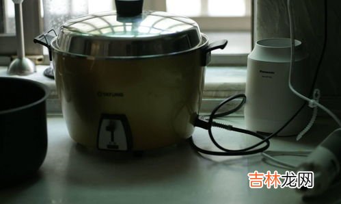 平底锅可以在电磁炉上用吗为什么,是不是所有平底锅都适合用电磁炉炒菜?