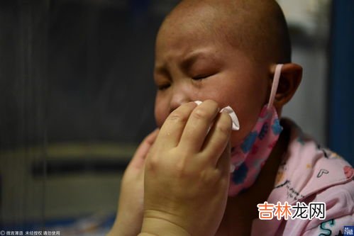 人嘴两张皮下一句,为何俗话说：一口唾沫一个钉，又说：人嘴两张皮，咋说咋有理？