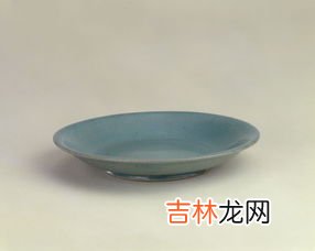 宋代汝窑瓷器鉴定特征是啥,宋代汝窑的特点是什么？