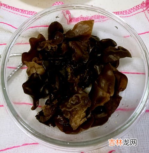 木耳炒山药家常做法,木耳炒山药的做法是怎样的？