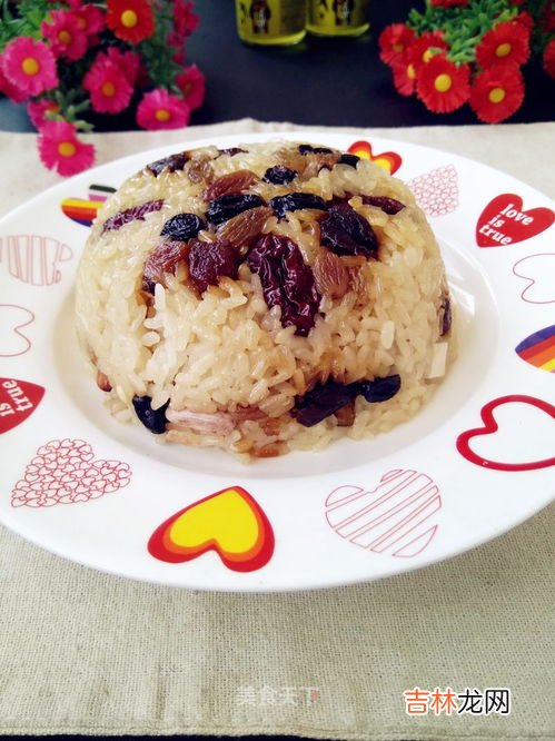 八宝饭的寓意和由来,八宝饭寓意着什么意思