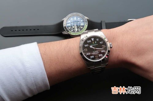 为什么劳力士3万多的表格外观看起来和其他普通表没什么区别,3千块的表和3万块的表，有什么区别？行家为何说专坑你们这种外行人？