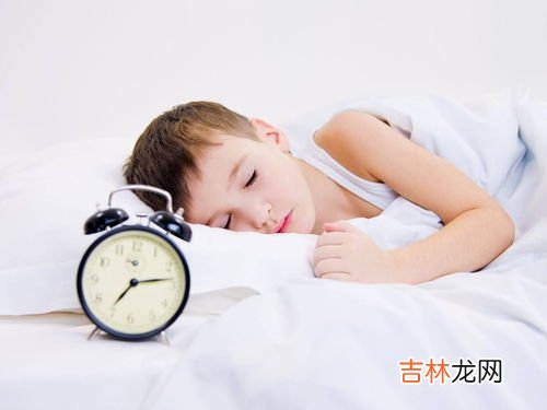 冬天早上起床被子为什么湿的,为什么冬天早上起床,被子外面会湿?