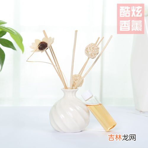 香薰的棍子干嘛用的,香薰插三根木棍不好吗