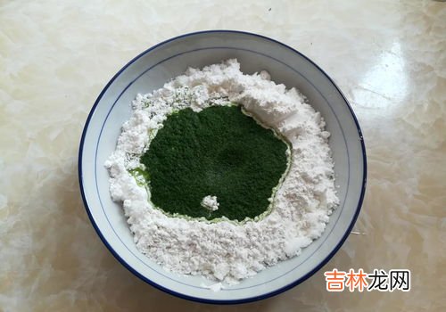 艾叶米果面粉和糯米粉的比例,5斤粉放几斤艾草