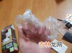 染发剂弄到塑料制品上怎么洗掉,染发剂弄到塑料桶上如清除何？