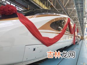 高铁上可以充电吗,高铁可以充电吗,插座在哪