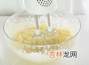 油水分离 淡奶油打成豆腐渣如何补救,淡奶油打成豆腐渣怎么办的做法