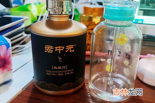 白酒酒花多久不散叫好酒,白酒酒花消失快与慢的说法是什么？