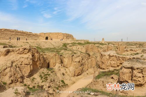 黄土高原海拔是多少,黄土高原海拔是多少