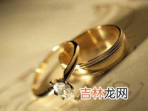 莫比乌斯戒指的爱情意义是什么,莫比乌斯环爱情含义 莫比乌斯环的爱情意义是什么呢