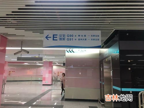 换乘火车可以不出车站吗,转火车能不出站吗