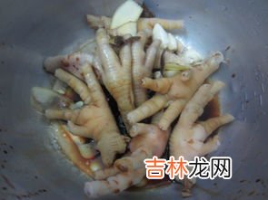卤水鸡脚的方法步骤,卤鸡爪怎么卤