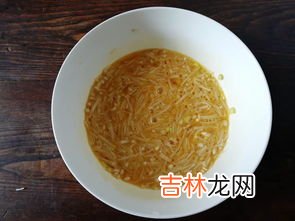 金针菇买多了可以冷冻保存吗,日常食用的金针菇可以冷冻保存吗？大家能分享些保存方法吗？