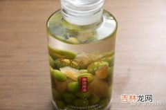 青梅几月份成熟泡酒,青梅酒坏了是什么样子 如何判断青梅酒坏了