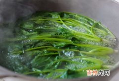 莲菜焯水变蓝还能吃吗,藕焯水变黄还能吃吗