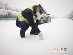 高速下雪后什么时候清理,下雪高速封路多久解封