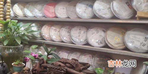为什么泡菜坛只能装八成满,生物选修一泡菜为什么只能装八成满