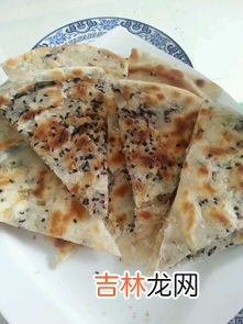 椒盐葱油饼的做法,正宗葱油饼的做法步骤窍门