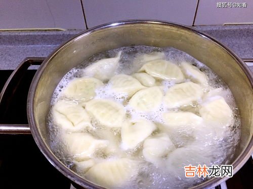 冰箱停电三天速冻饺子会坏吗,猪肉饺子冻冰箱停电了48小时还能吃吗