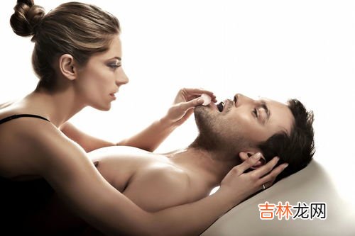 男人比女人多一根骨头吗,女人是不是比男人多了一根肋骨啊?