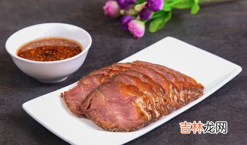 酱牛肉放草果还是肉蔻,酱牛肉需要什么调料