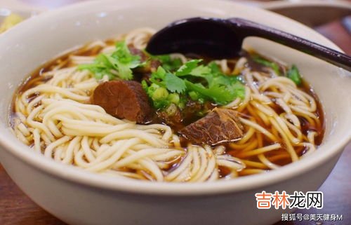 经常吃面条会发胖吗,吃面条发胖吗