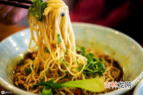经常吃面条会发胖吗,吃面条发胖吗