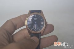 什么类型的手表走时最准,机械表和石英表哪个走时更准确？