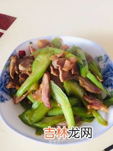 腊肉炒菜花的家常做法,花菜炒腊肉怎样做好吃