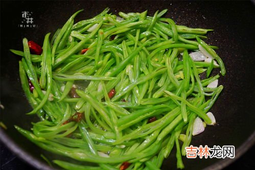 芸豆包子馅要先炒熟吗,芸豆包包子用不用焯水