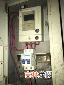 人动电能表和机械表哪个好,人动电能手表怎么样