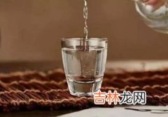 白酒煮沸10分钟还有酒精吗,酒煮过后还有酒精吗