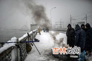 大雪会影响航班吗,下大雪飞机能起飞吗