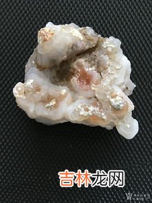 玛瑙是晶体吗,玛瑙是不是晶体?