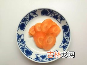 胡萝卜和鸡肉能一起吃吗,鸡肉可以和红萝卜一起炖吗