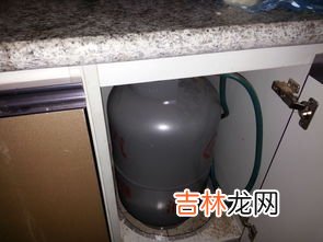 煤气和液化气灶通用吗,天然气灶与液化气灶能通用吗?