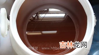 蜂蜜放冰箱里变成白色了还能吃吗,蜂蜜放到冰箱里变成了白色结晶体什么原因 还可以吃么