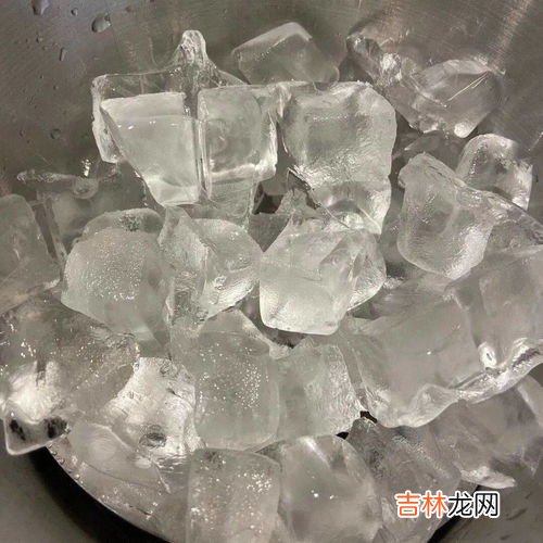 夏天摆摊冰块怎么保存,怎么储存冰块 保存冰块的方法