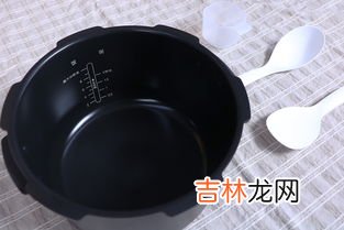 高压锅温度可达到200度吗,厨房用高压锅内最高达多少度?