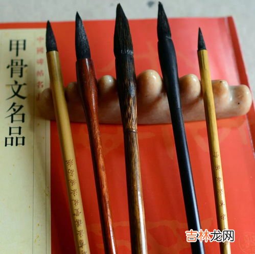 毛笔狼毫与羊毫区别,狼毫和羊毫的区别是什么?