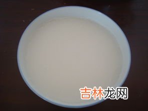 猪皮冻能放冰箱冷藏可以存放多久,自制皮冻放在冰箱里能放几天