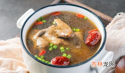 鸽子汤怎么炖不上火,鸽子汤上火吗 鸽子汤怎么炖最降火