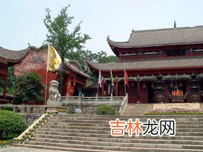 岳阳楼在哪个湖上,洞庭湖和岳阳楼在同一个地方吗？