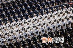 中国昂首不屈打一中国传统节日,中国昂首不屈 猜一中国传统节日