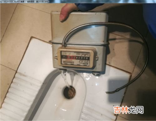 插板进水可以用热风吹吗,插座进水了还能用吗?
